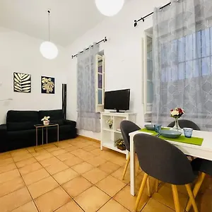 San Roman. Centrico Y Acogedor. Apartamento