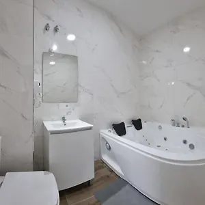 Mini Estudio Jacuzzi Doble 